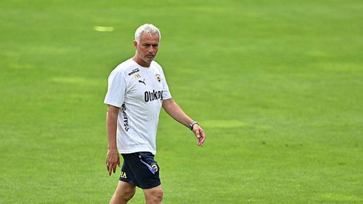 Jose Mourinho’dan Lugano maçı öncesi transfer açıklaması!