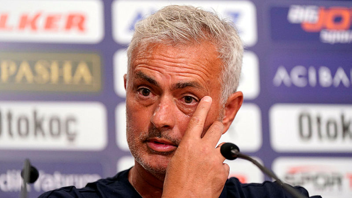 FENERBAHÇE HABERLERİ: Mourinho kararını verdi! Youssef En-Nesyri ve Allan Saint-Maximin…