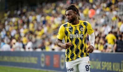Fenerbahçe’nin yıldızı Saint-Maximin, Galatasaray taraftarını çıldırttı