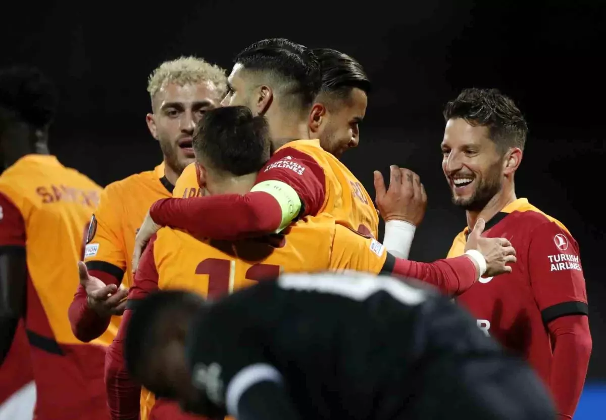 Galatasaray RFS’yi Önde Tamamladı