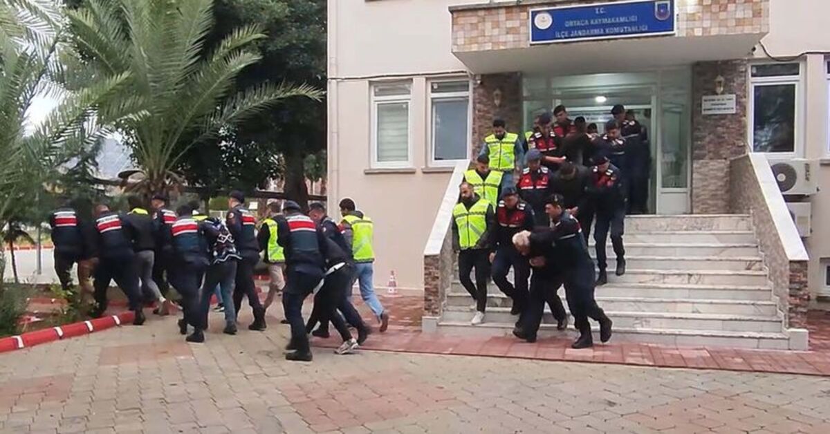 Muğla merkezli 8 ilde sahte alışveriş sitesiyle dolandırıcılığa 10 tutuklama