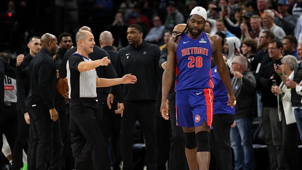 NBA’de büyük kavga: 5 oyuncu ve 2 antrenör ihraç edildi